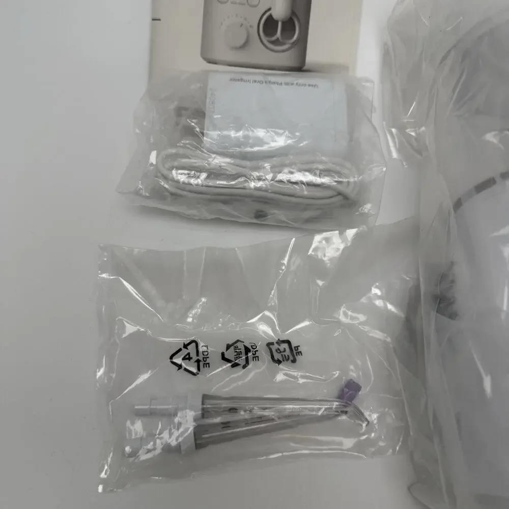 Philips Sonicare Power Flosser 5000, White, HX3811/20, Sealed!